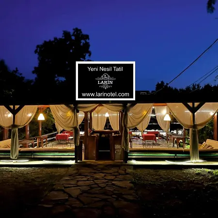 Larin Hotel